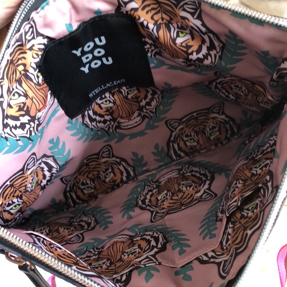 🆕 Stella & Dot Lady Boss Crossbody - Picture 4 of 7